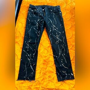 Men’s/ladies True Religion jeans. Never been worn. Great condition! 34x29